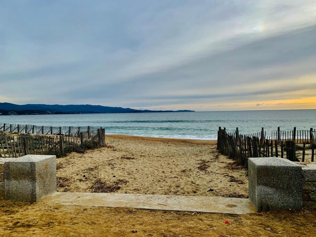 T2 Ajaccio Vue Mer Luaran gambar
